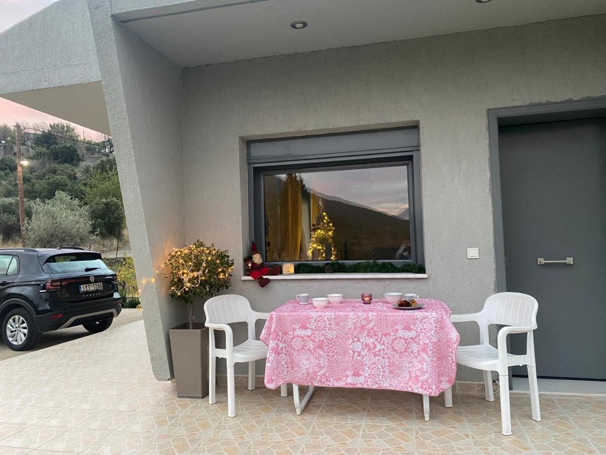 Stellas Guesthouse Near Arachova Stirion Exterior foto