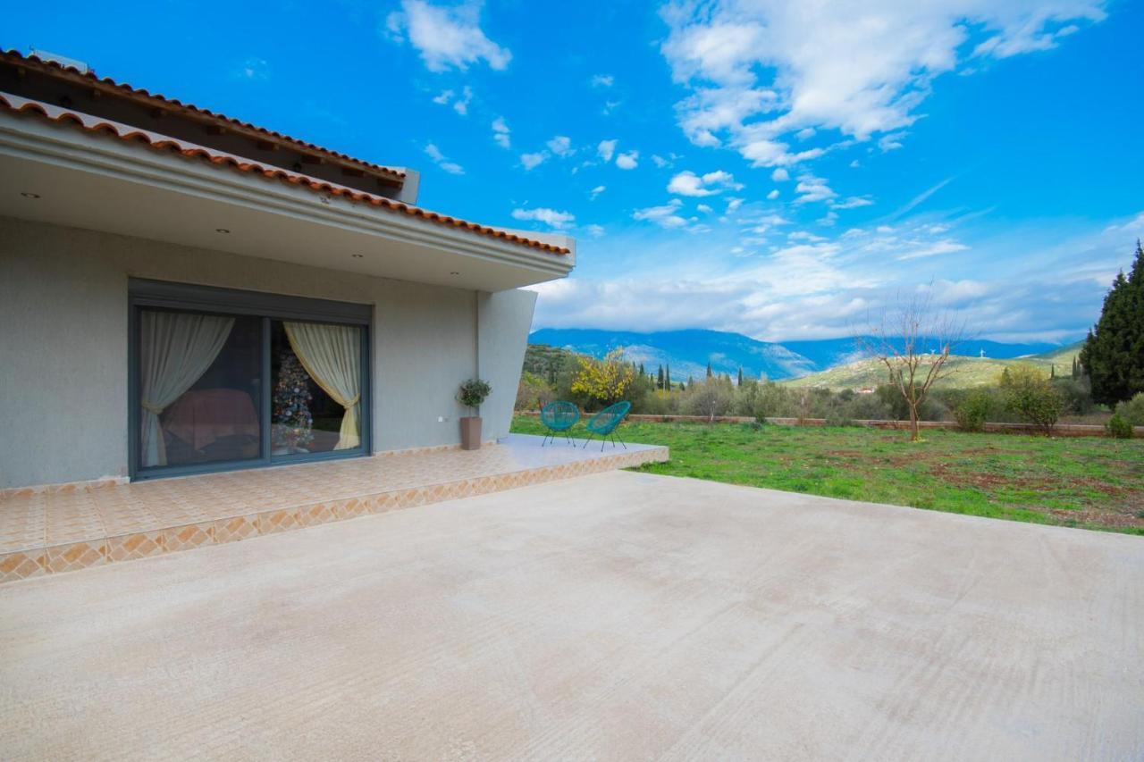 Stellas Guesthouse Near Arachova Stirion Exterior foto