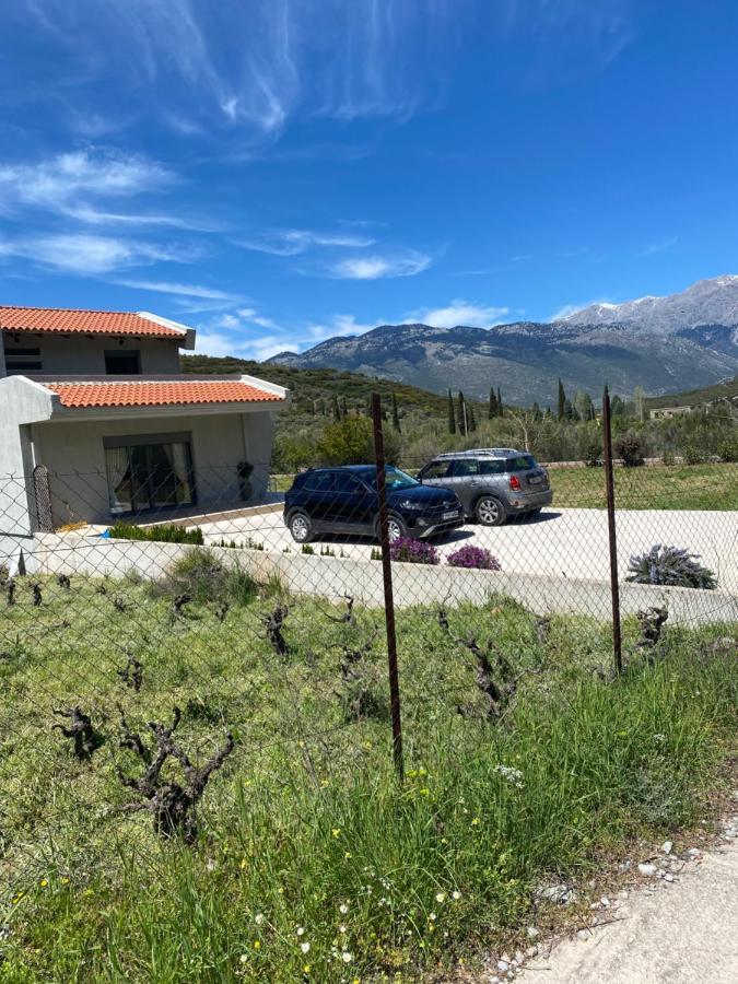 Stellas Guesthouse Near Arachova Stirion Exterior foto